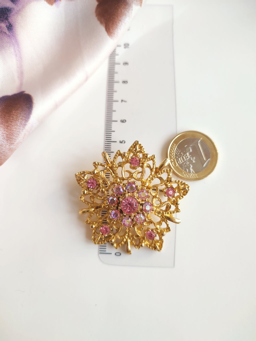 Vintage Hollywood Pink Rhinestone Sunburst Brooch