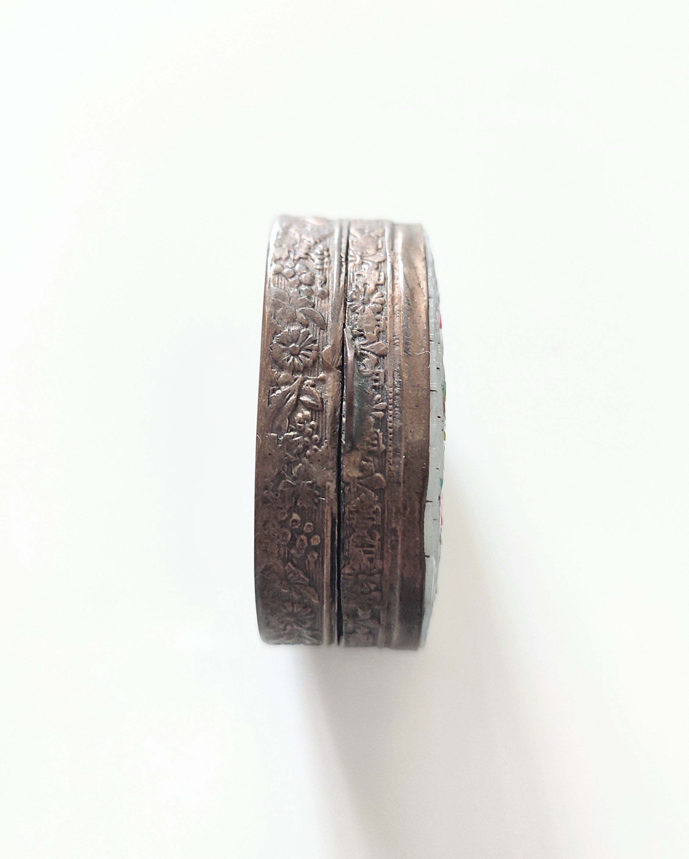 Millefiori micro mosaic vintage pill box Italy