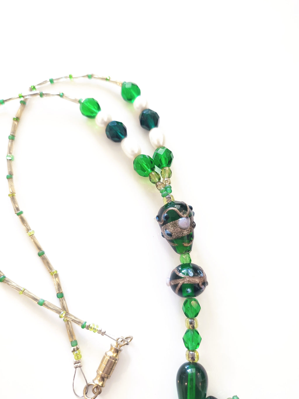Lampwork uranium glass bead necklace