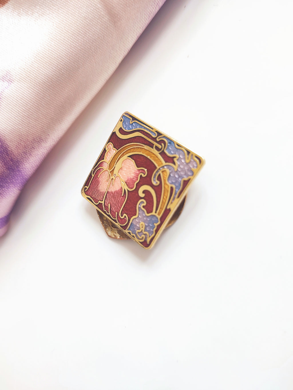 Vintage Cloisonne scarf clip