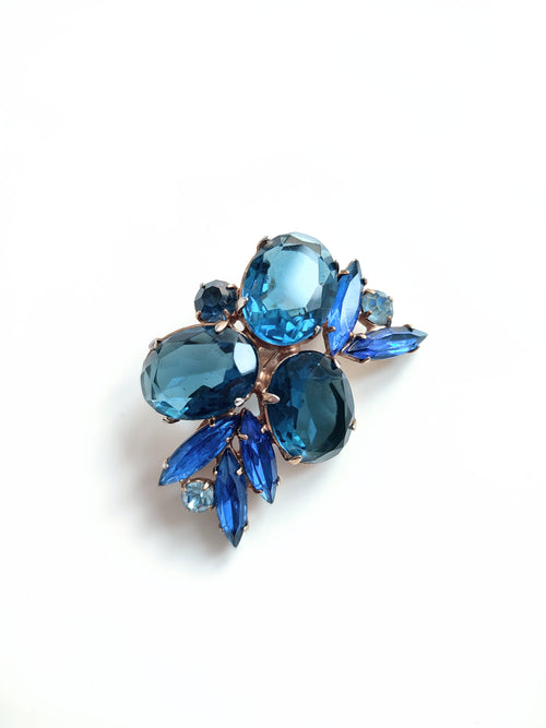 Blue rhinestone vintage brooch 1960