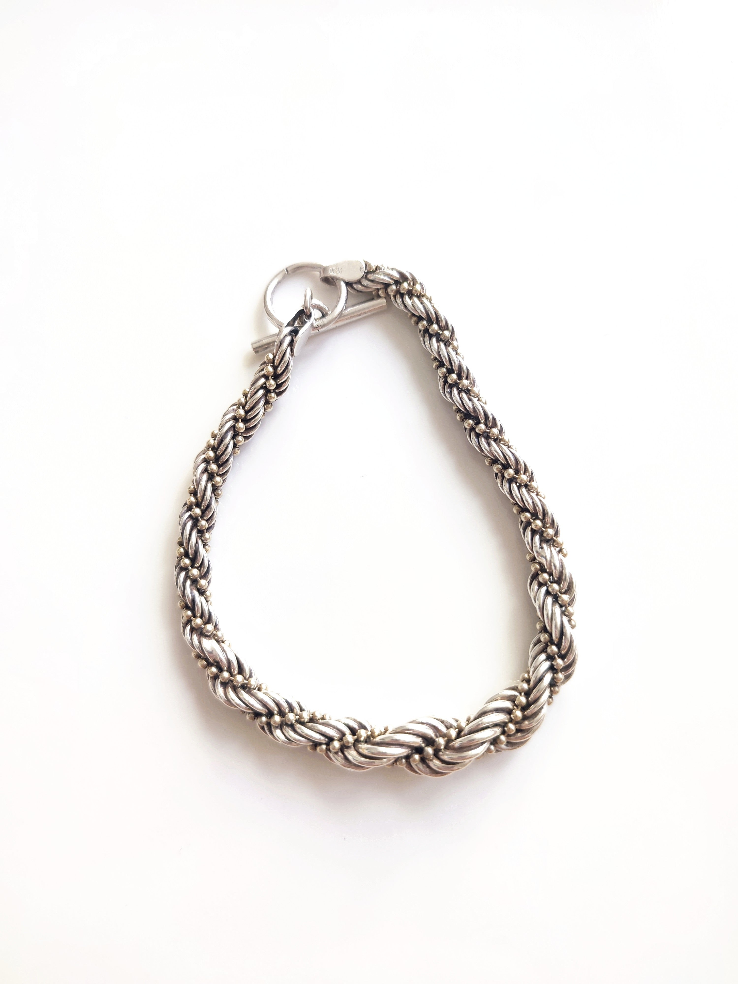 Silver twisted rope bracelet with open clasp