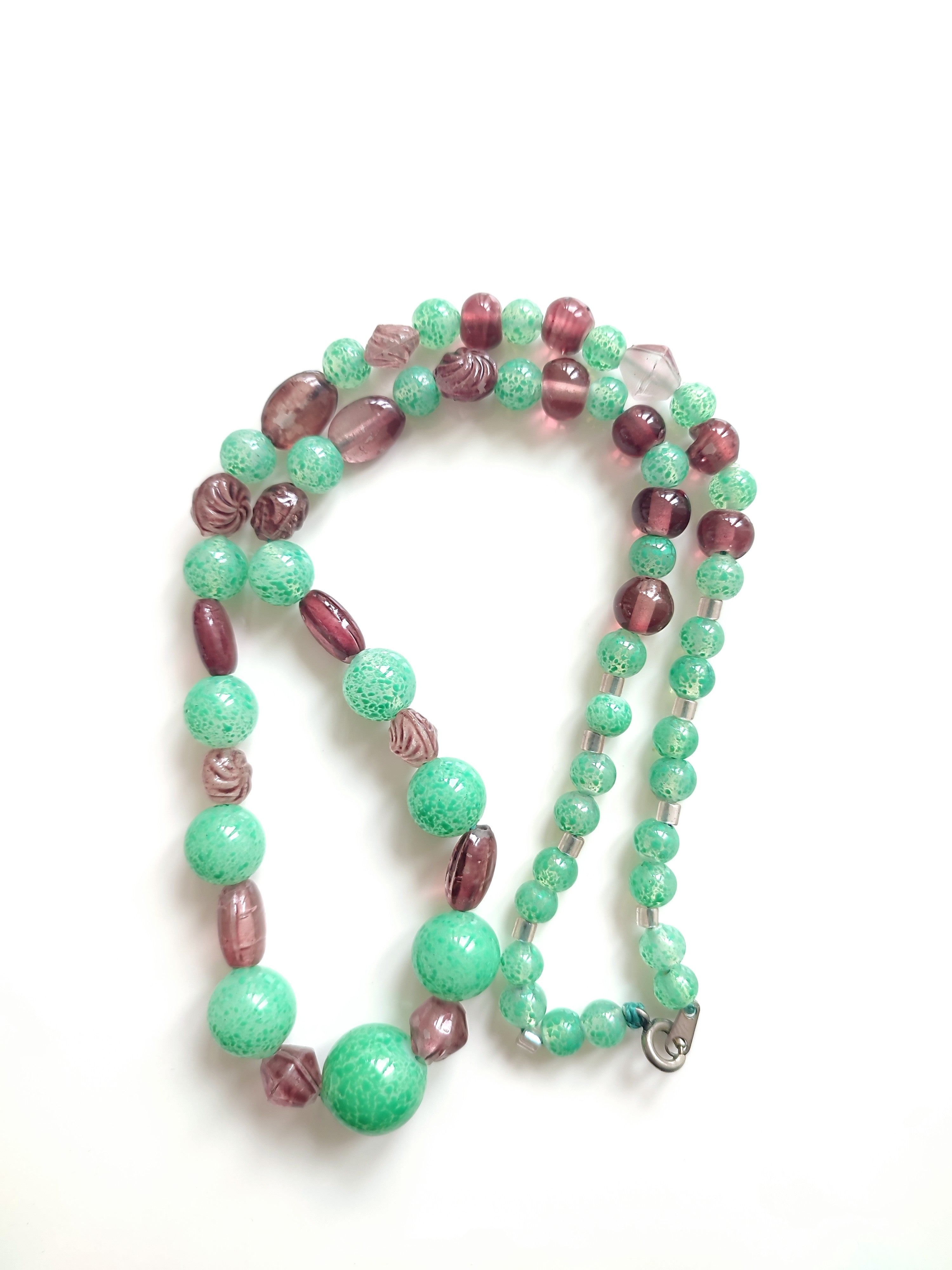 Vintage glass bead necklace jade colours