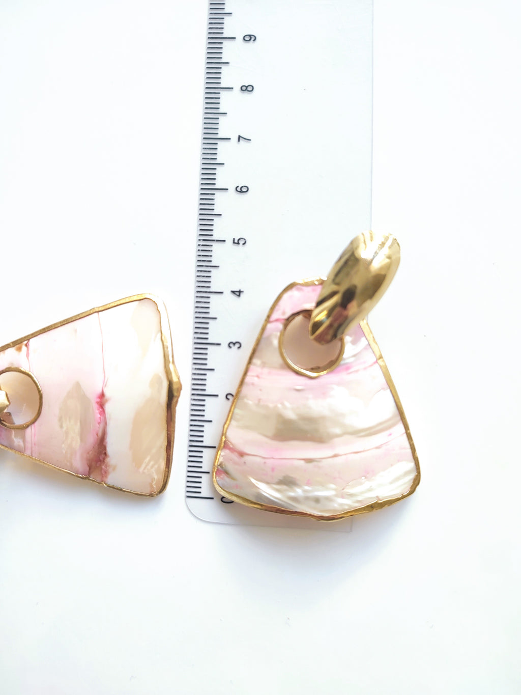 Pink and gold mother of pearl vintage earrings