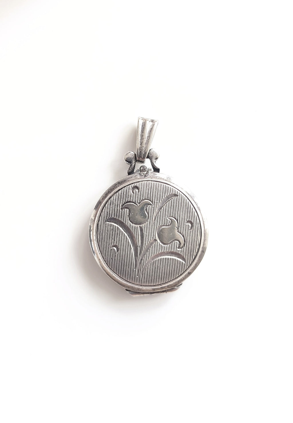 Vintage Photo Locket Pendant Kordes And Litchenfels Tulips