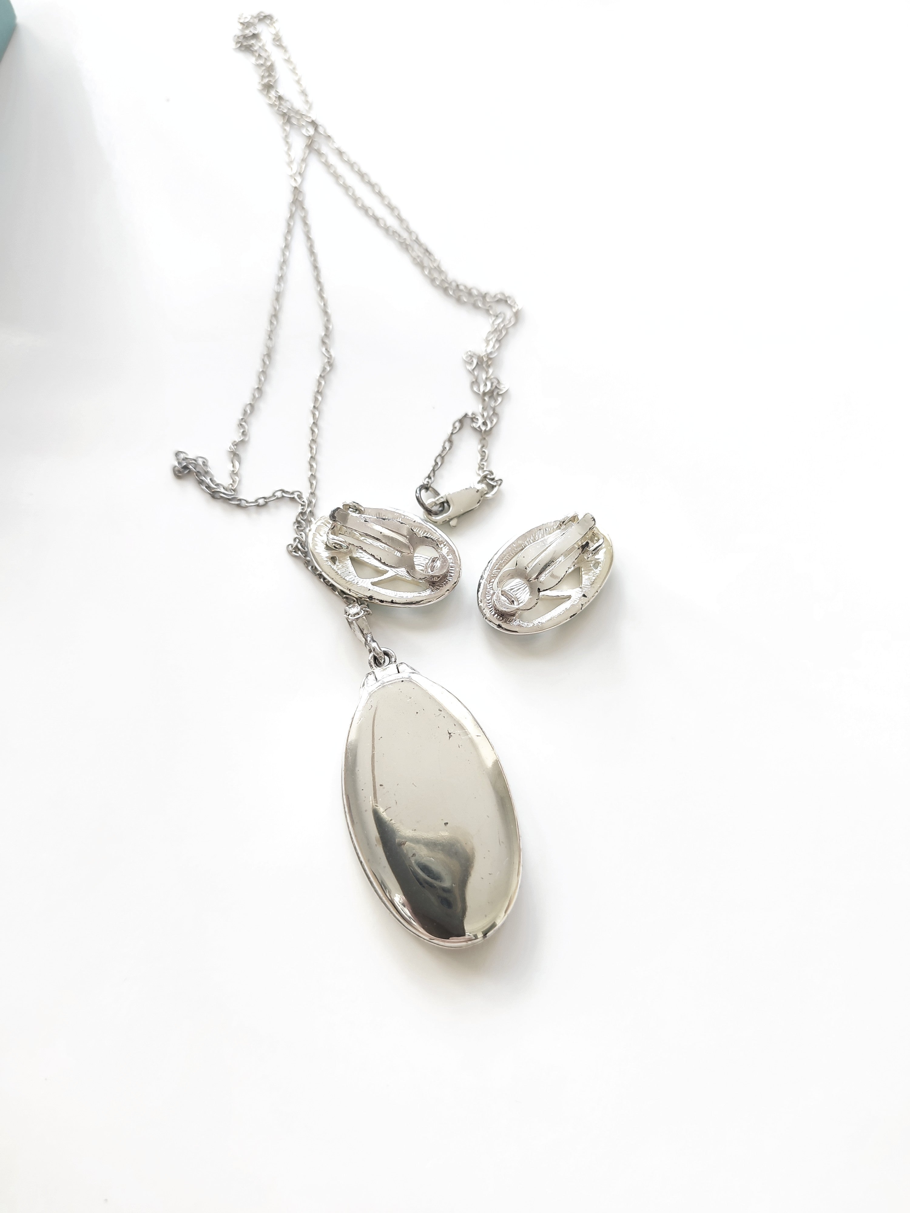 Enamel silver plated photo locket with enamel clip-on earrings