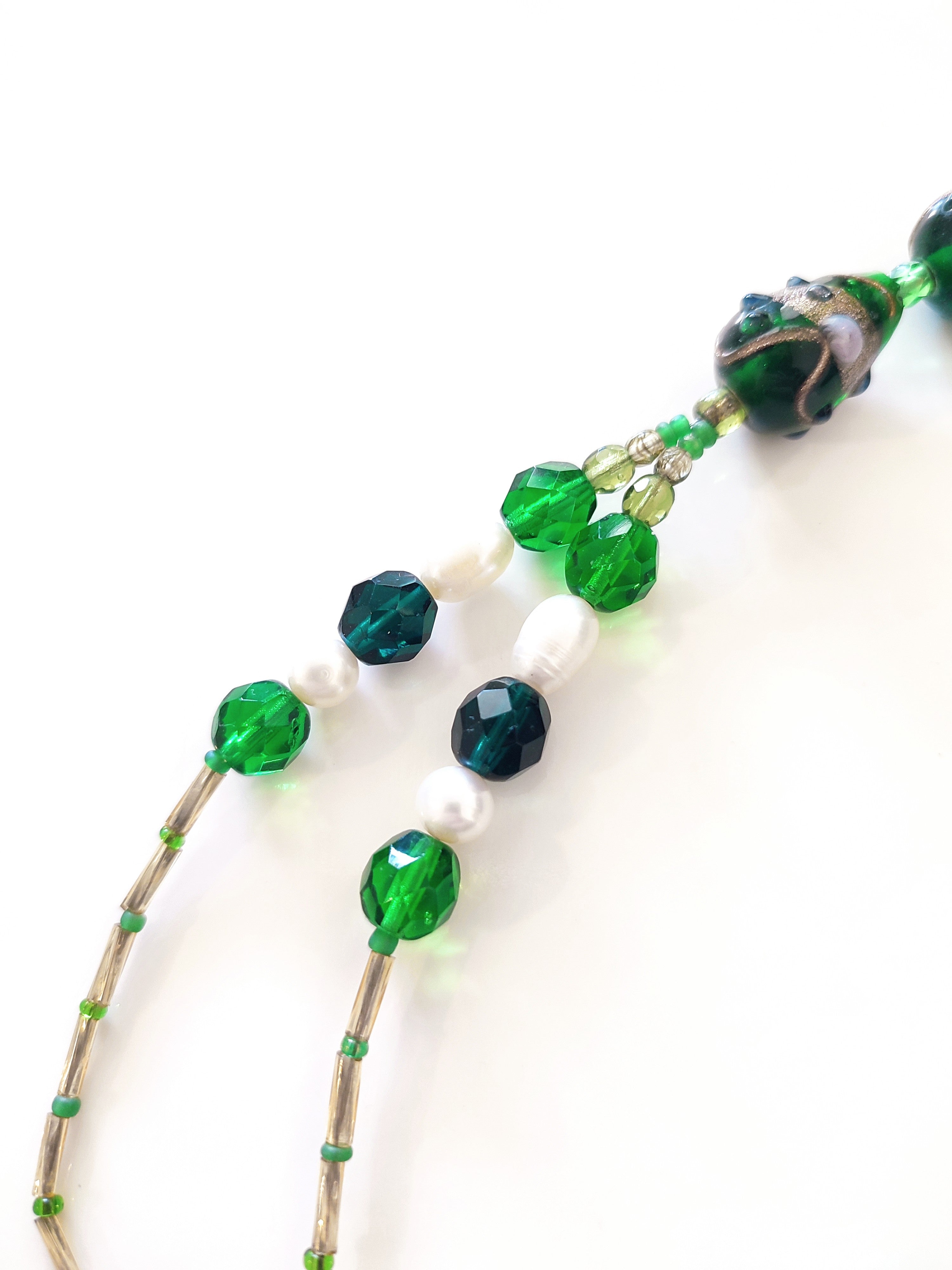 Lampwork uranium glass bead necklace